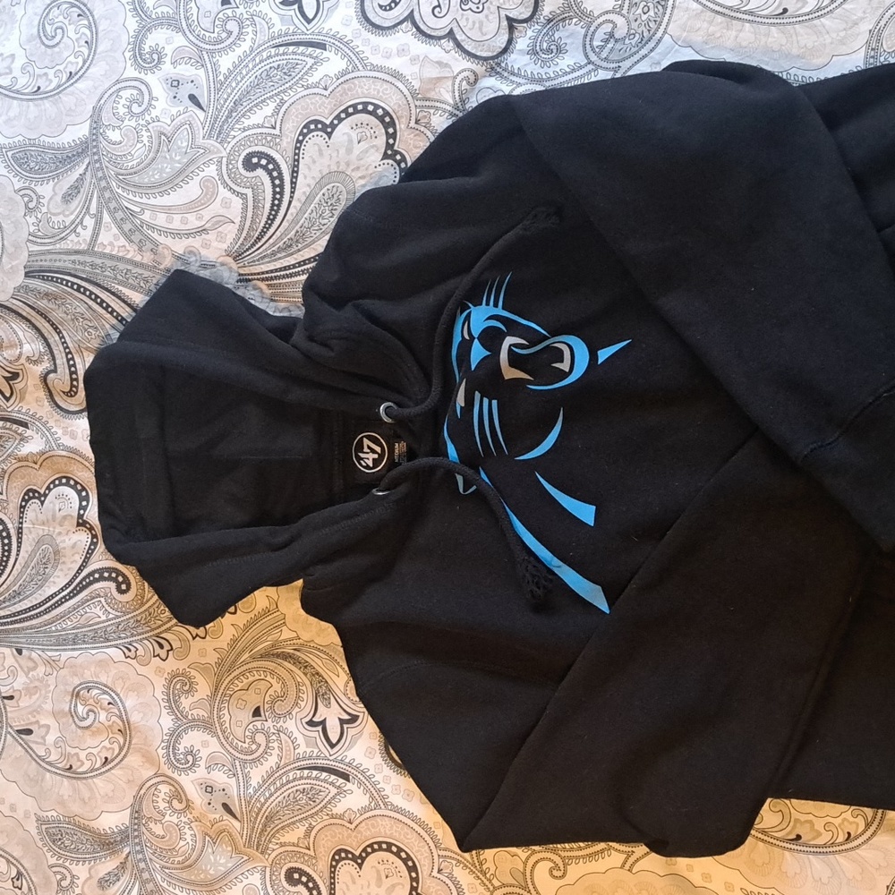 Carolina Panthers Men's Medium Black Hoodie from 47 Brand